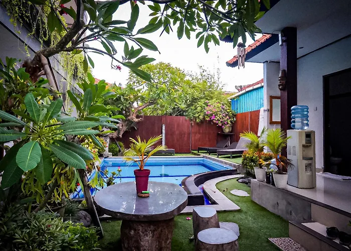 Bali Full Moon Guest house 4*