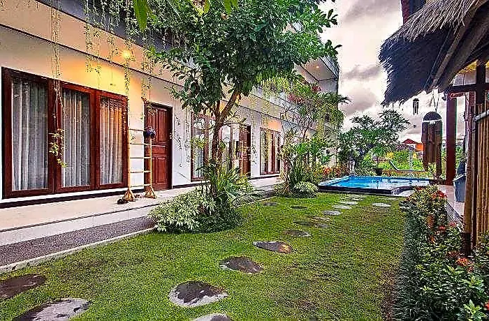 Bali Full Moon 4* Canggu (Bali)