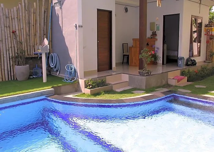 Bali Full Moon Guest house