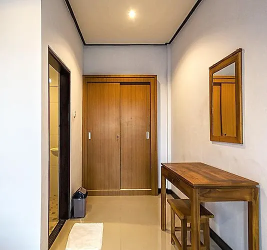 Bali Full Moon Guest house 4*